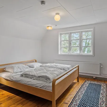 Fantastisk 4 Værelses Bolig I Feriehus *