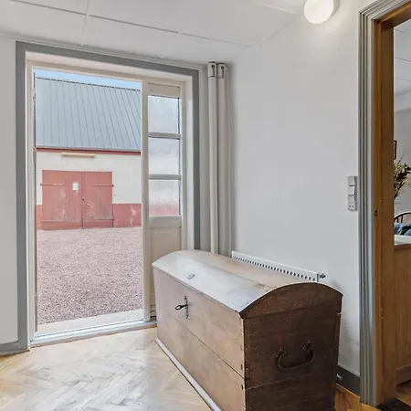 Fantastisk 4 Roms Bolig I Feriehus